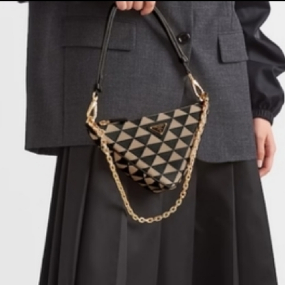 PRADA Embroidered Jacquard Bag - Picture 9 of 17